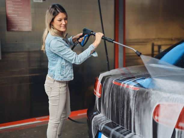 Best Commercial Building Pressure Washing  in Walker, MI